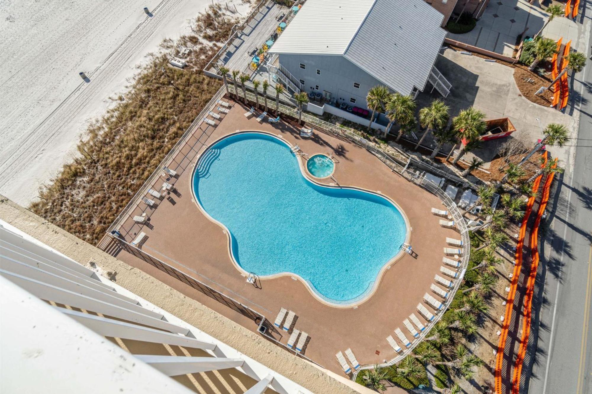 Apartment 1200 Tidewater