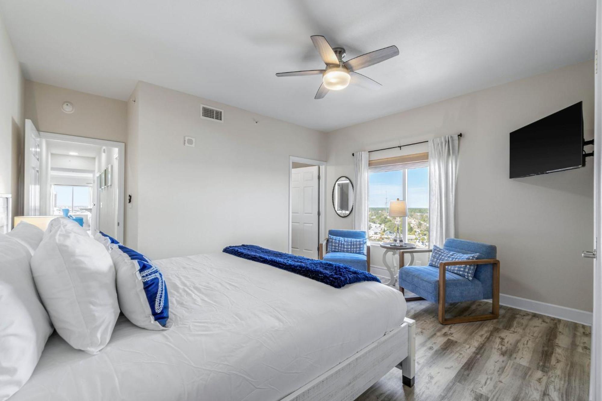 1200 Tidewater Apartment *