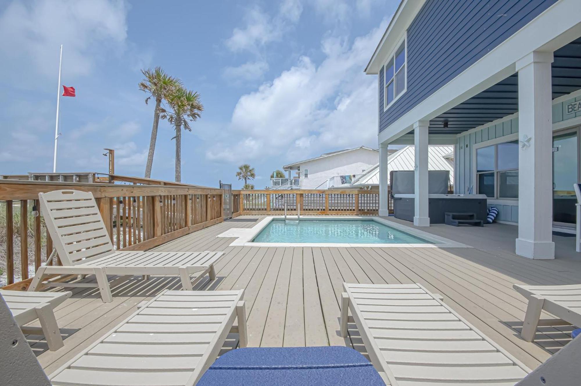 The Tourist Trap - Heated Private Beachfront Pool! Gorgeous!!! Panama City Beach