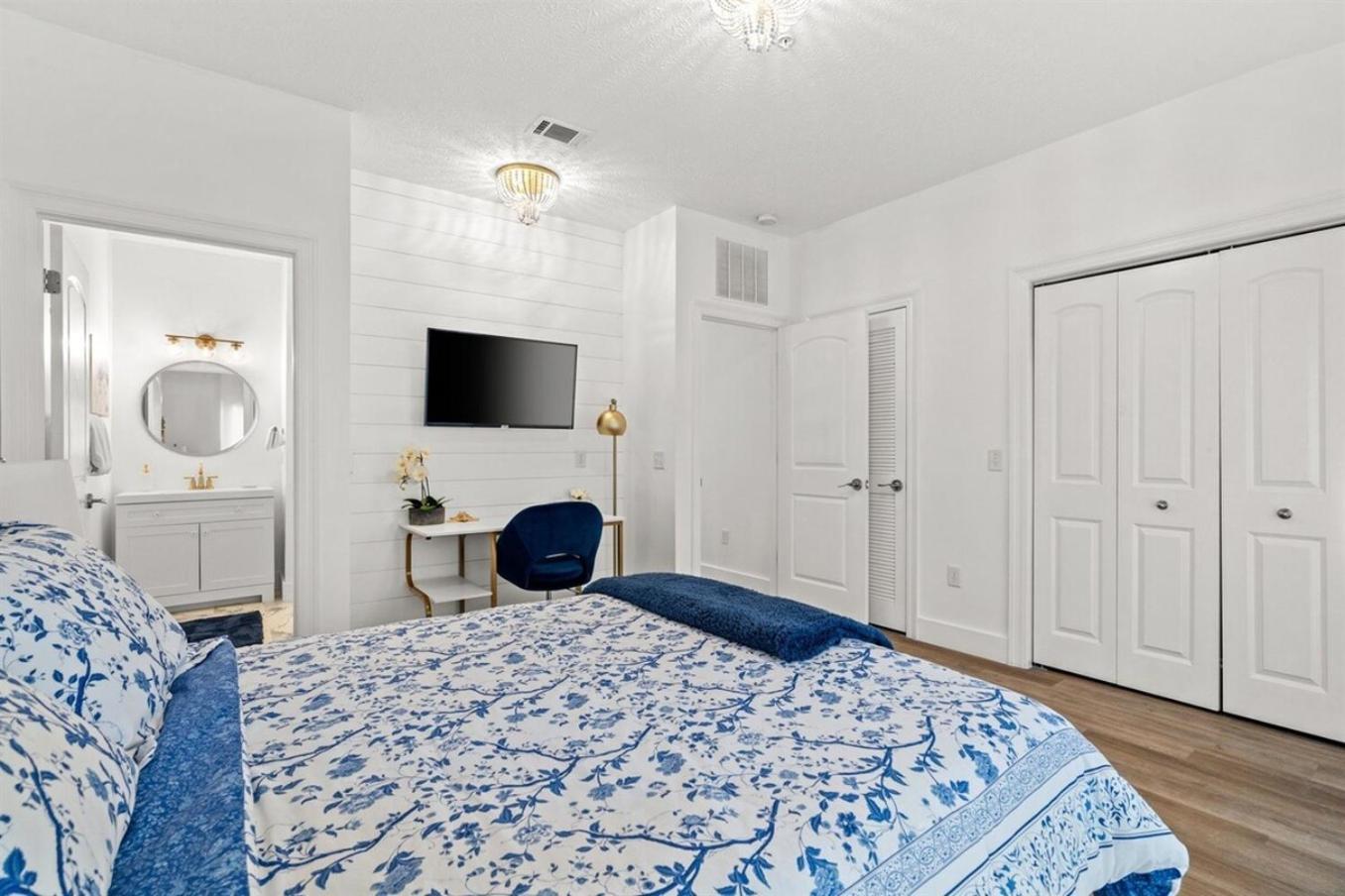 Sleeps 58 Large Familycorporate Gatherings * Panama City Beach