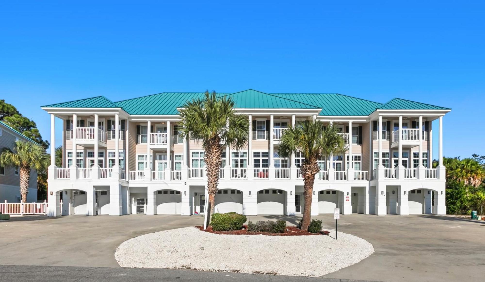 Sleeps 58 Large Familycorporate Gatherings Holiday home Panama City Beach