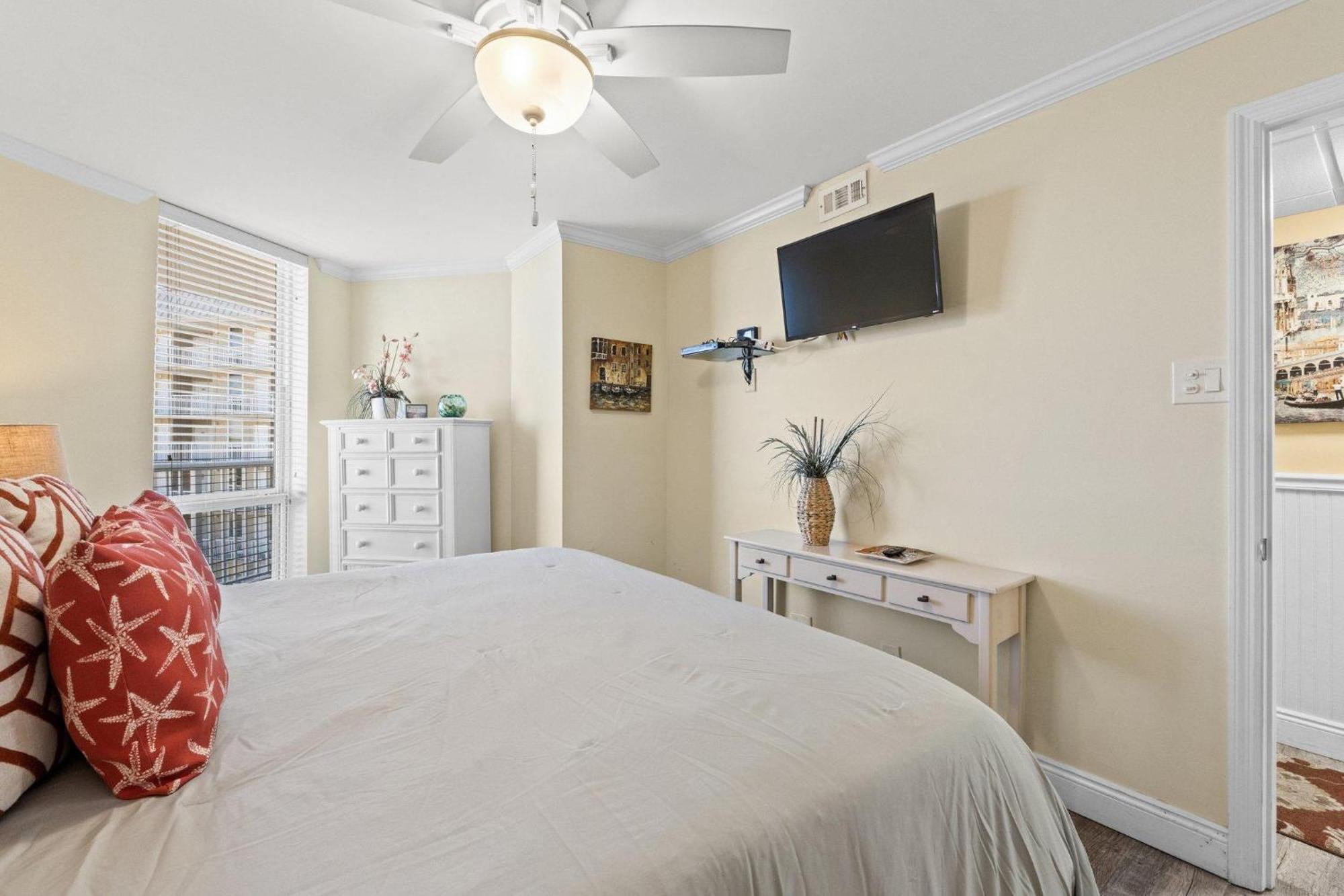 Holiday home Pelican Walk 810