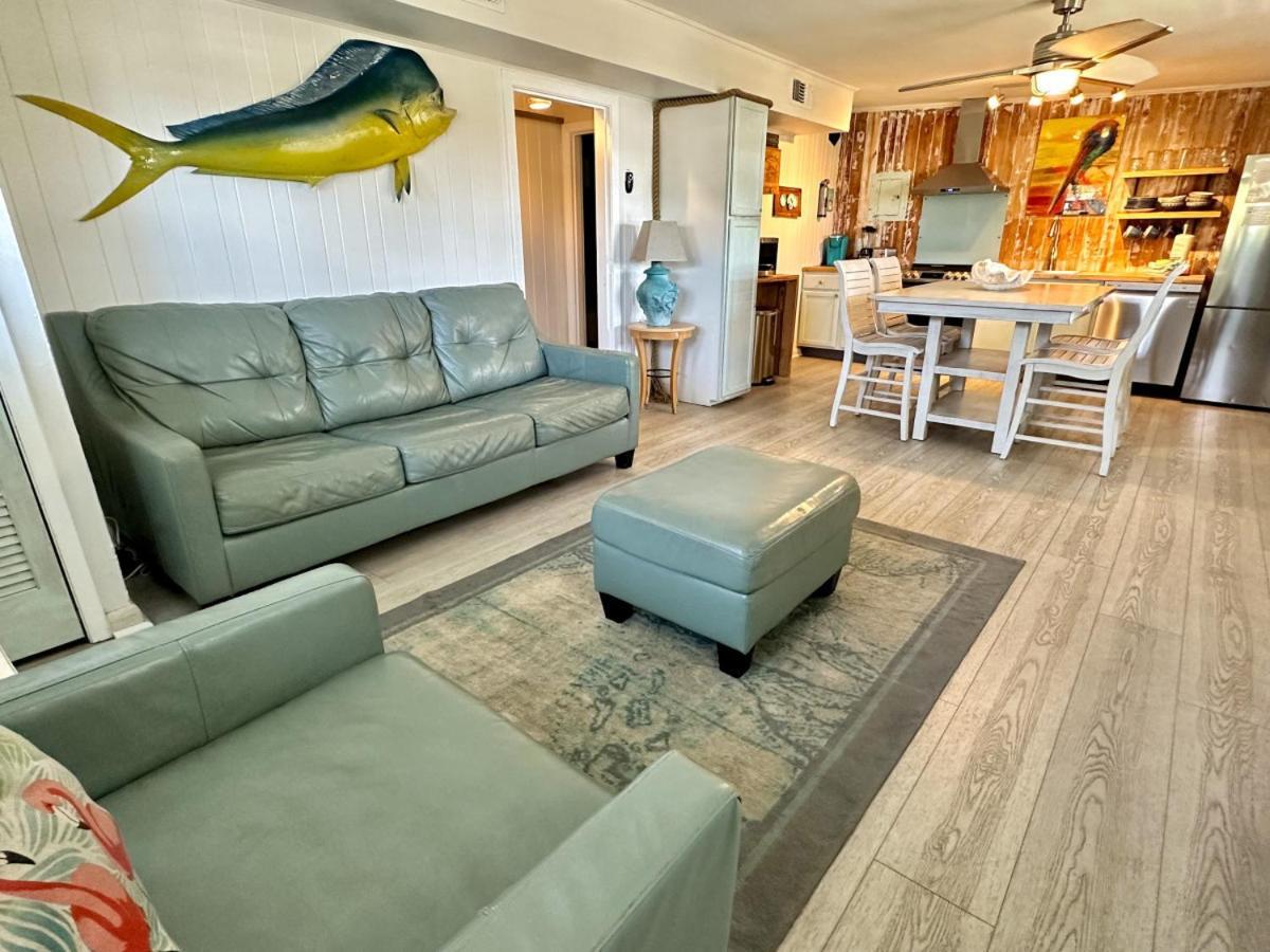 Gone Coastal Laguna Pet Friendly