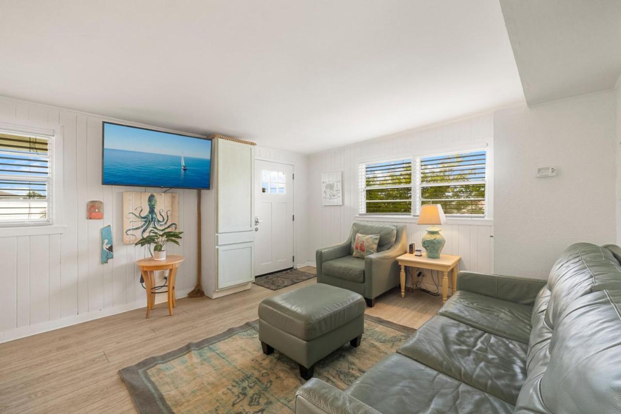 Gone Coastal Laguna Pet Friendly *