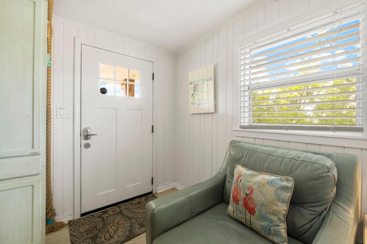 Gone Coastal Laguna Pet Friendly