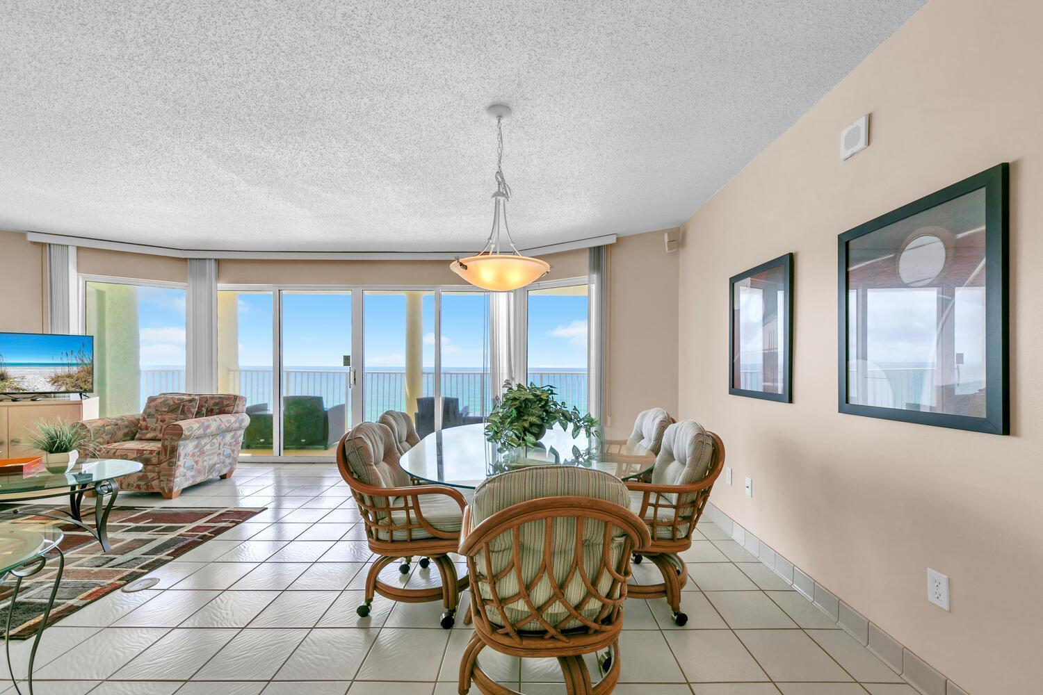 Long 2-1206 Holiday home