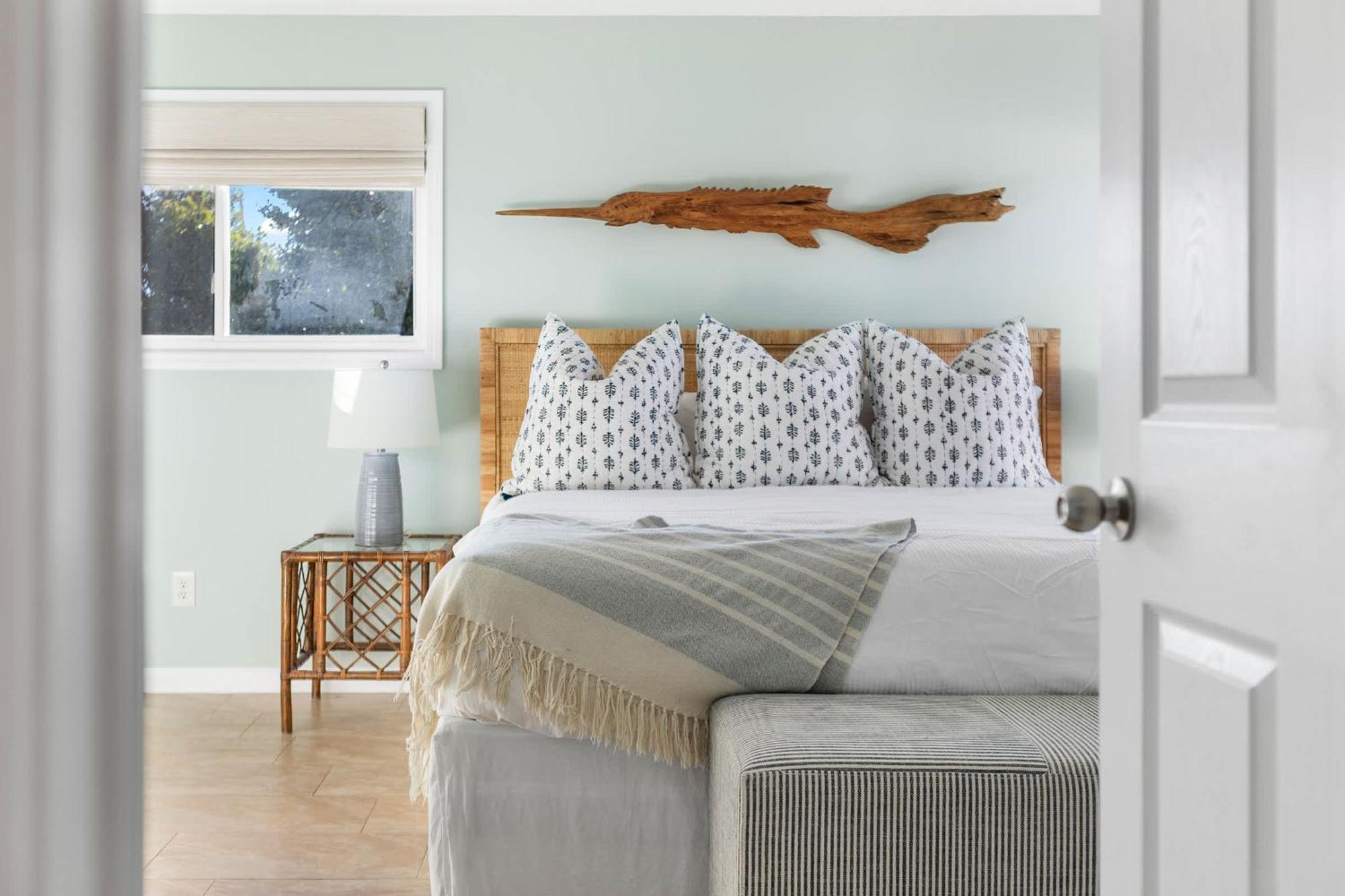 Holiday home Shells Family House Coastal Retreat With Private Pool Golf Cart & Steps To The *