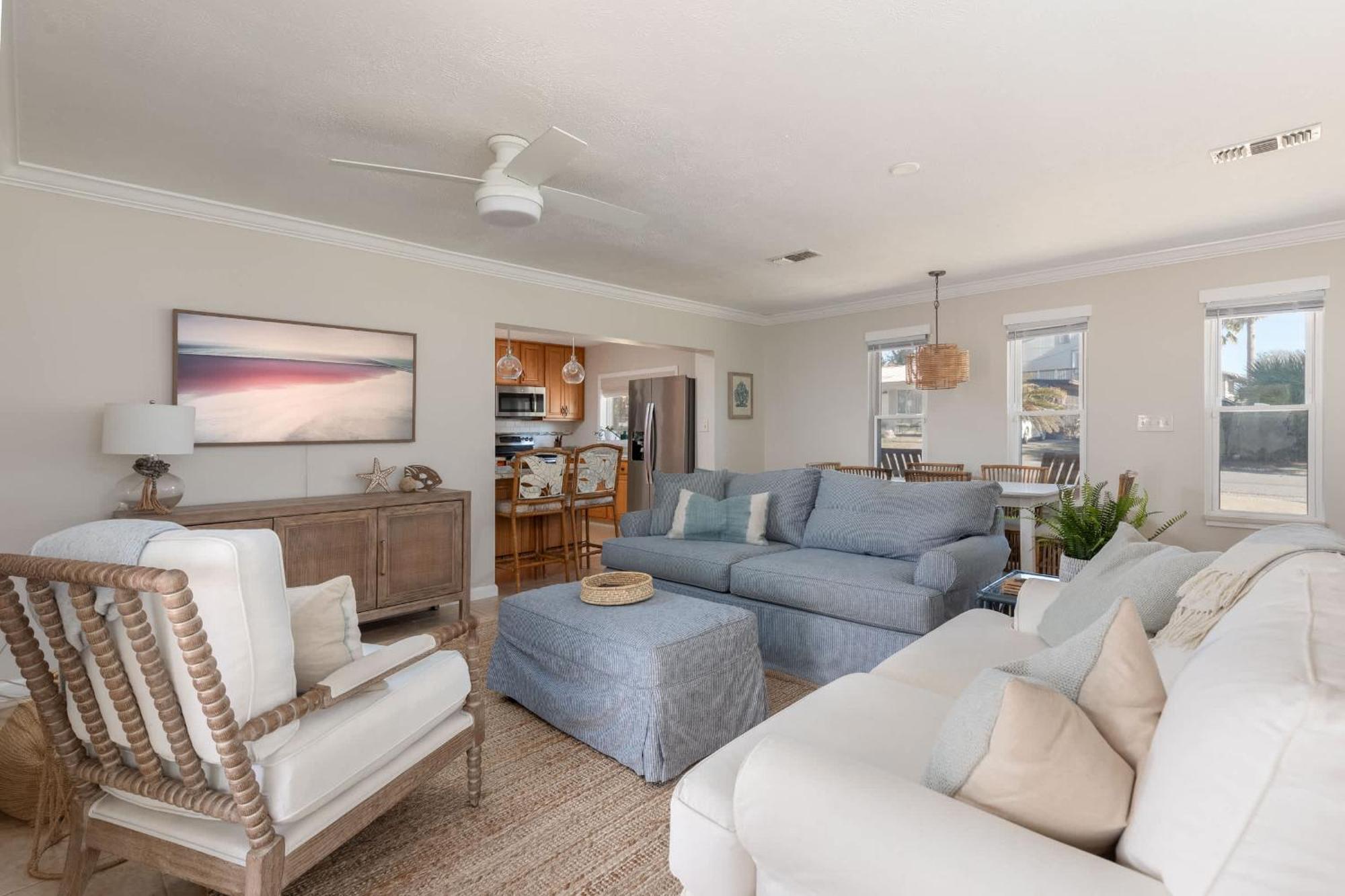 Holiday home Shells Family House Coastal Retreat With Private Pool Golf Cart & Steps To The