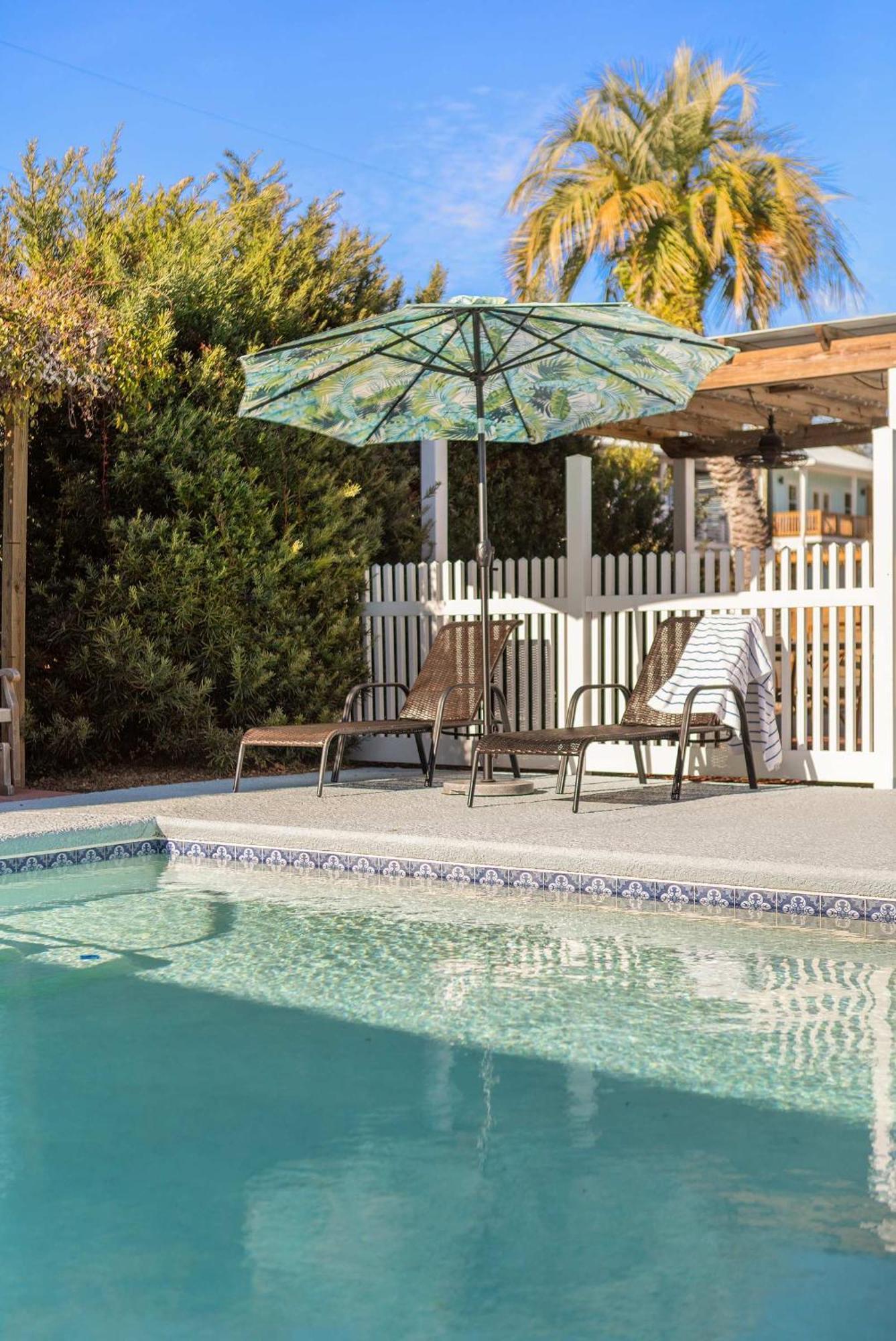 Holiday home Shells Family House Coastal Retreat With Private Pool Golf Cart & Steps To The Panama City Beach