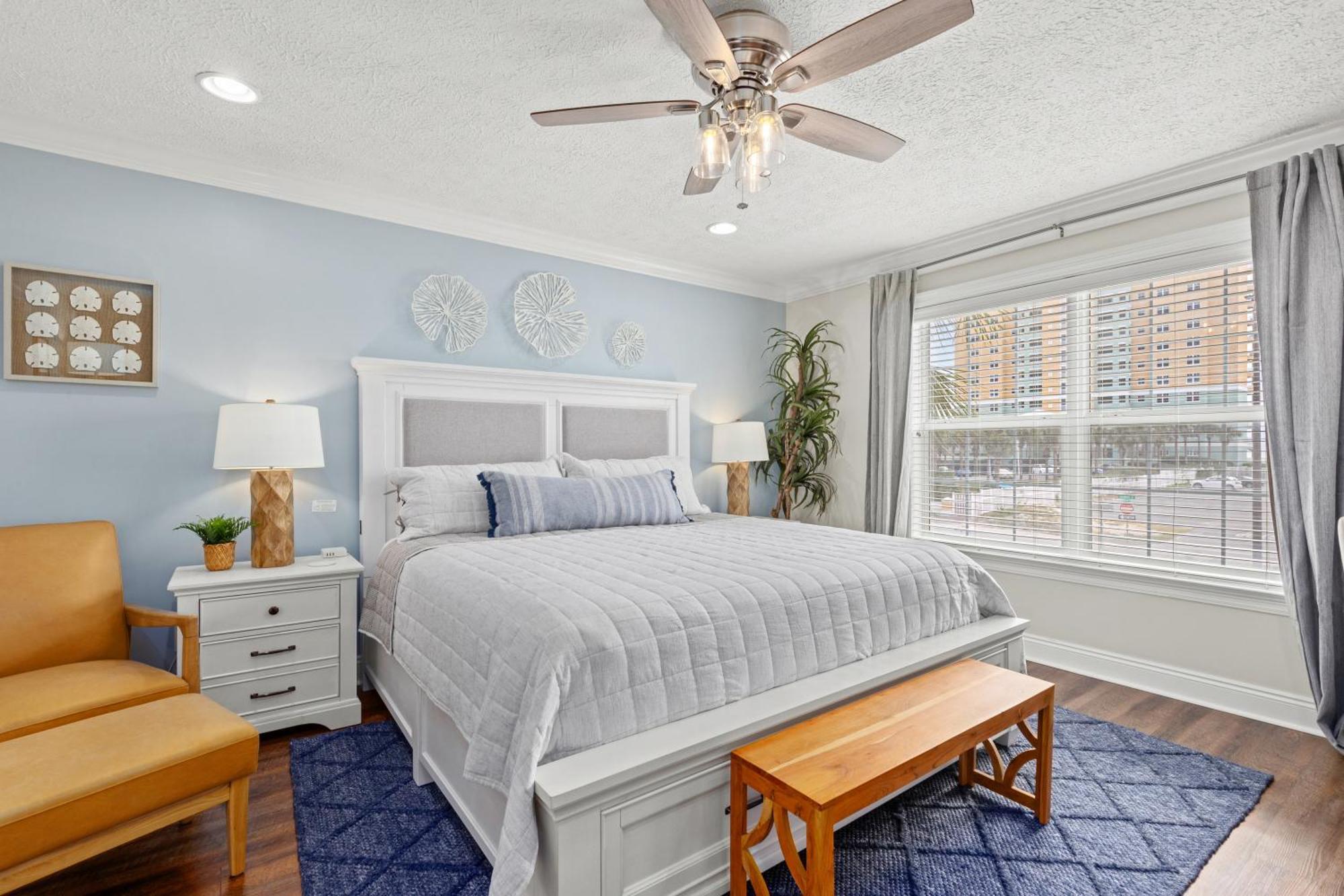 Escape To Dollar Holler: Coastal Retreat, 3 Beds, 25 Baths, Sleeps 10! Panama City Beach