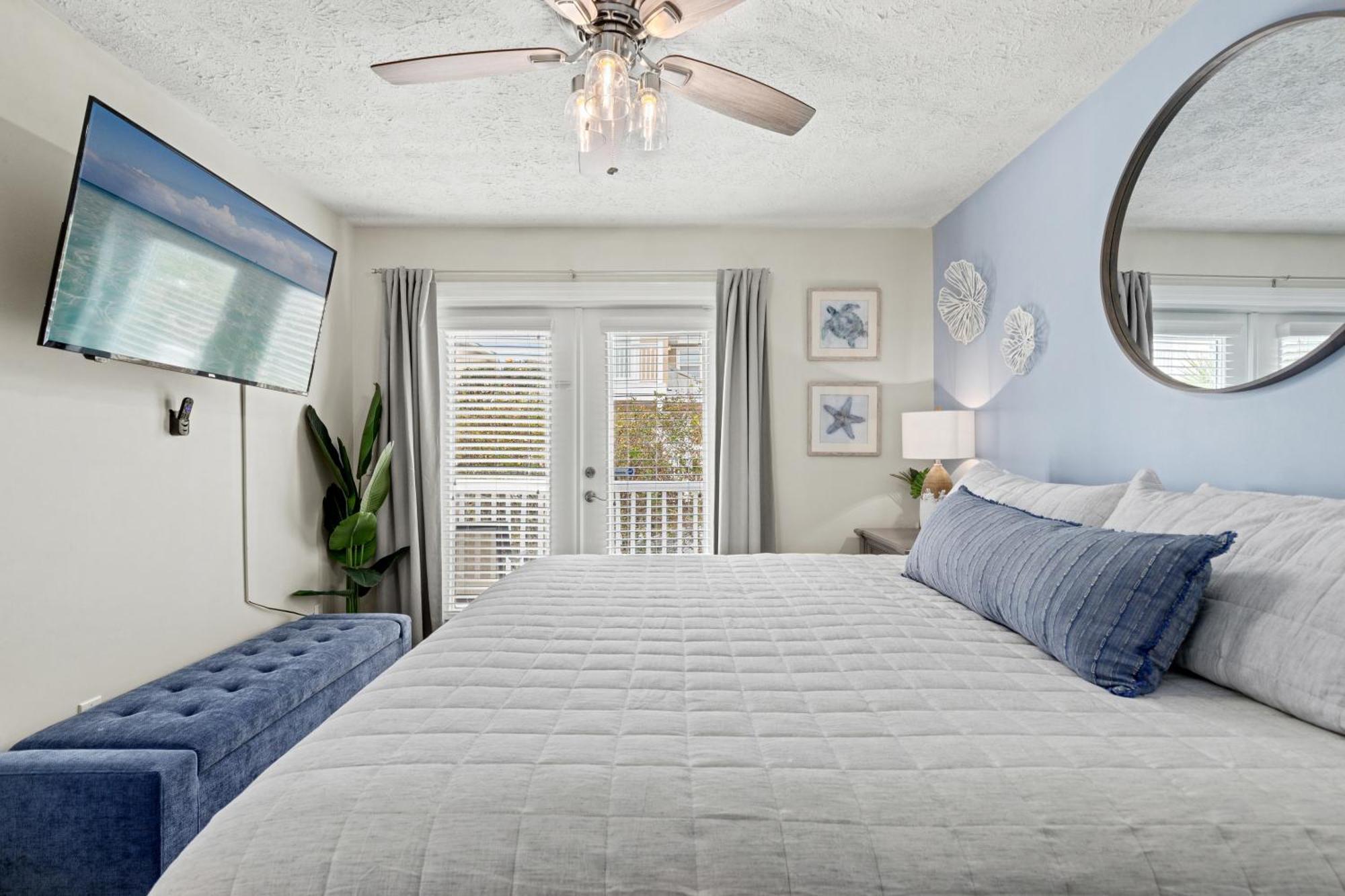 Escape To Dollar Holler: Coastal Retreat, 3 Beds, 25 Baths, Sleeps 10!