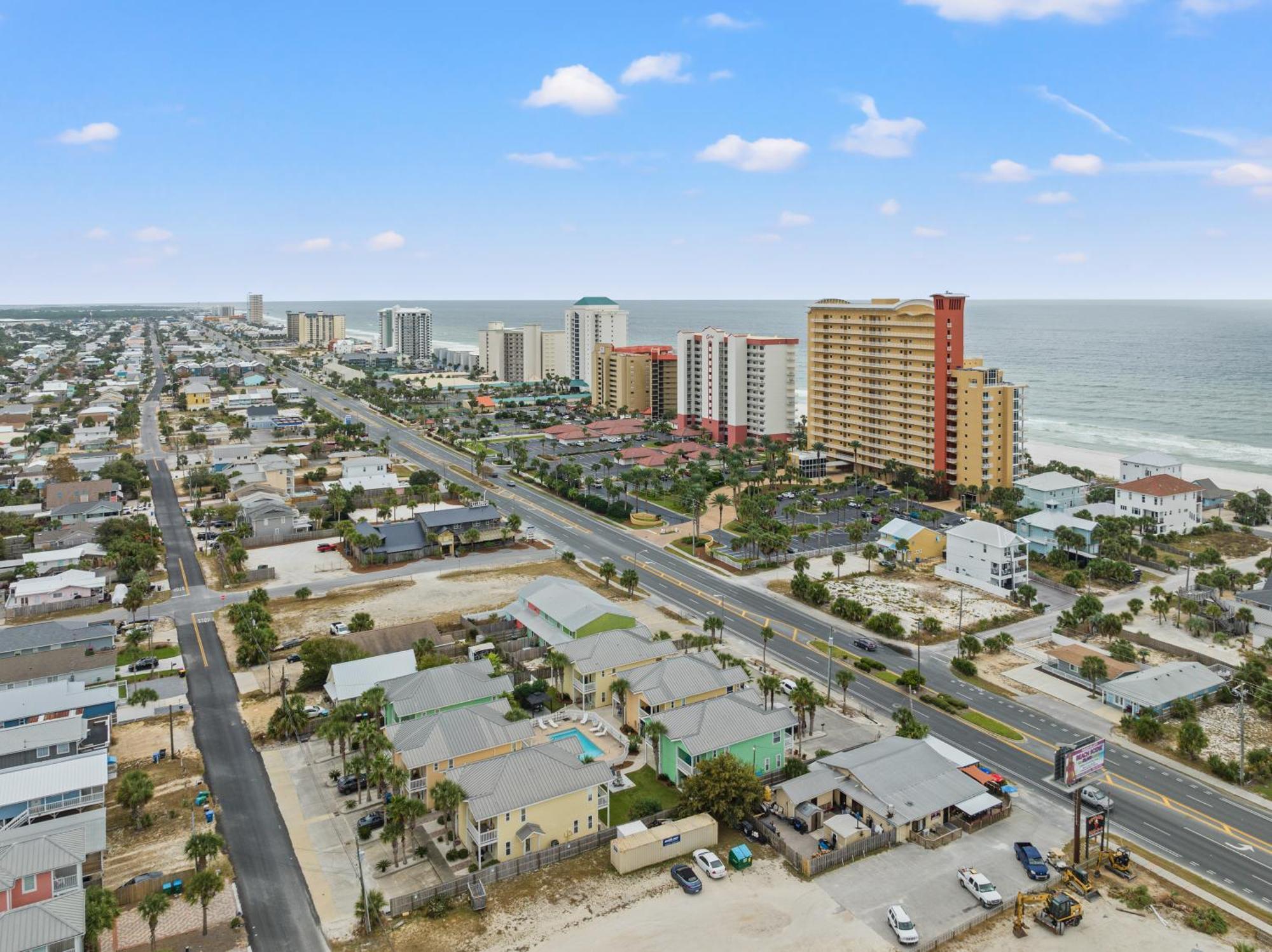 Sago By The Sea: 2-bed, 25-bath Retreat Steps From The Beach, Sleeps 7! Panama City Beach