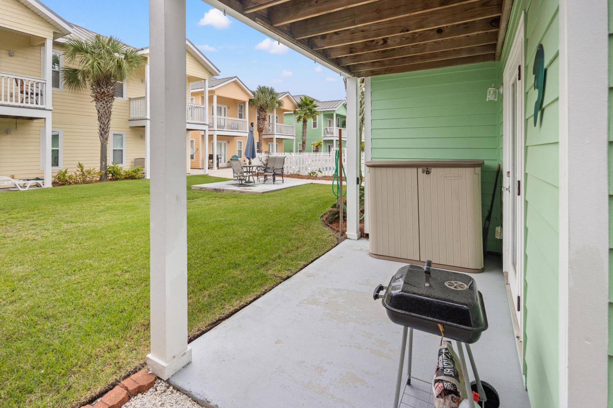 Sago By The Sea: 2-bed, 25-bath Retreat Steps From The Beach, Sleeps 7! Holiday home
