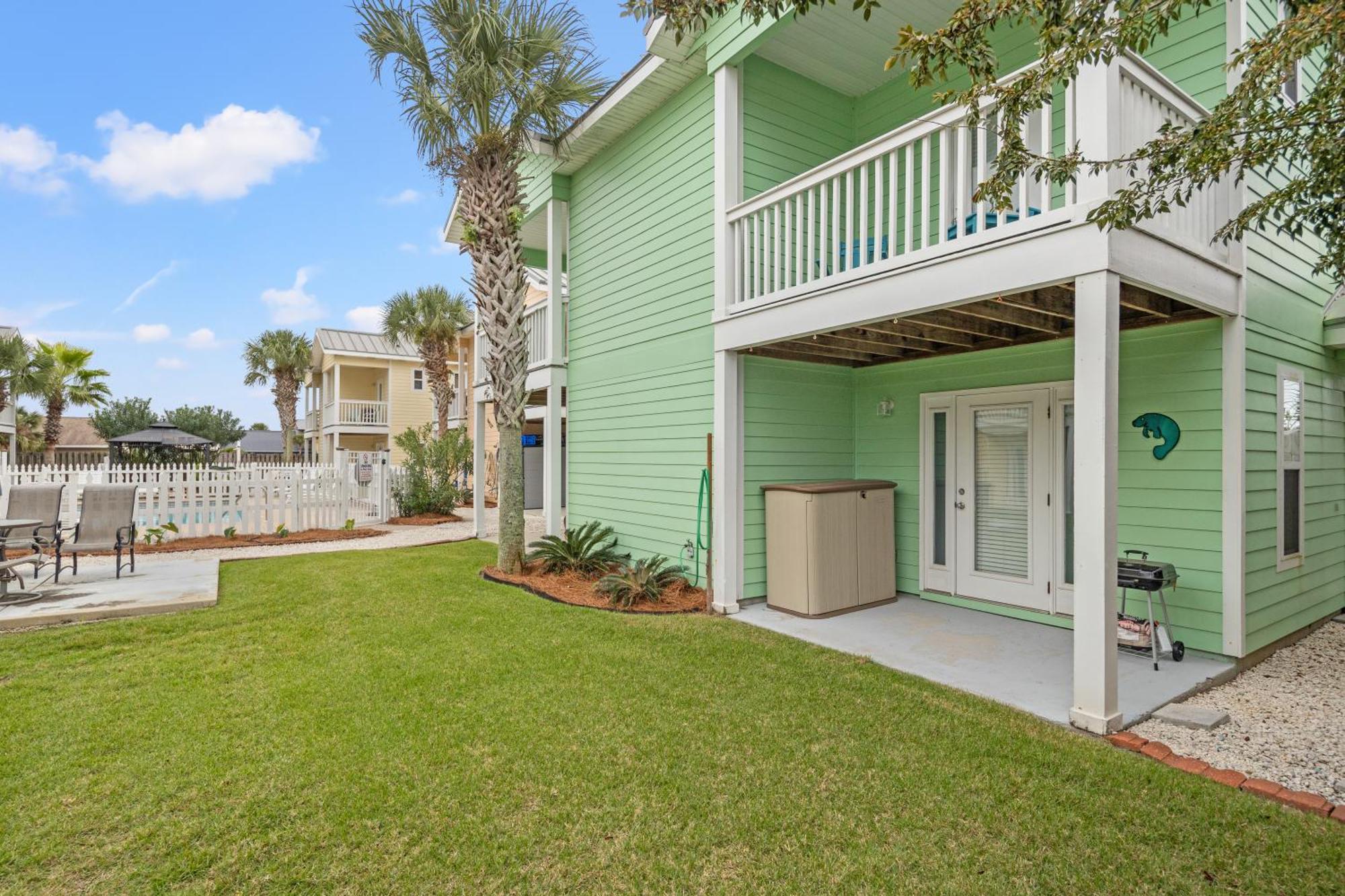 Sago By The Sea: 2-bed, 25-bath Retreat Steps From The Beach, Sleeps 7! Panama City Beach