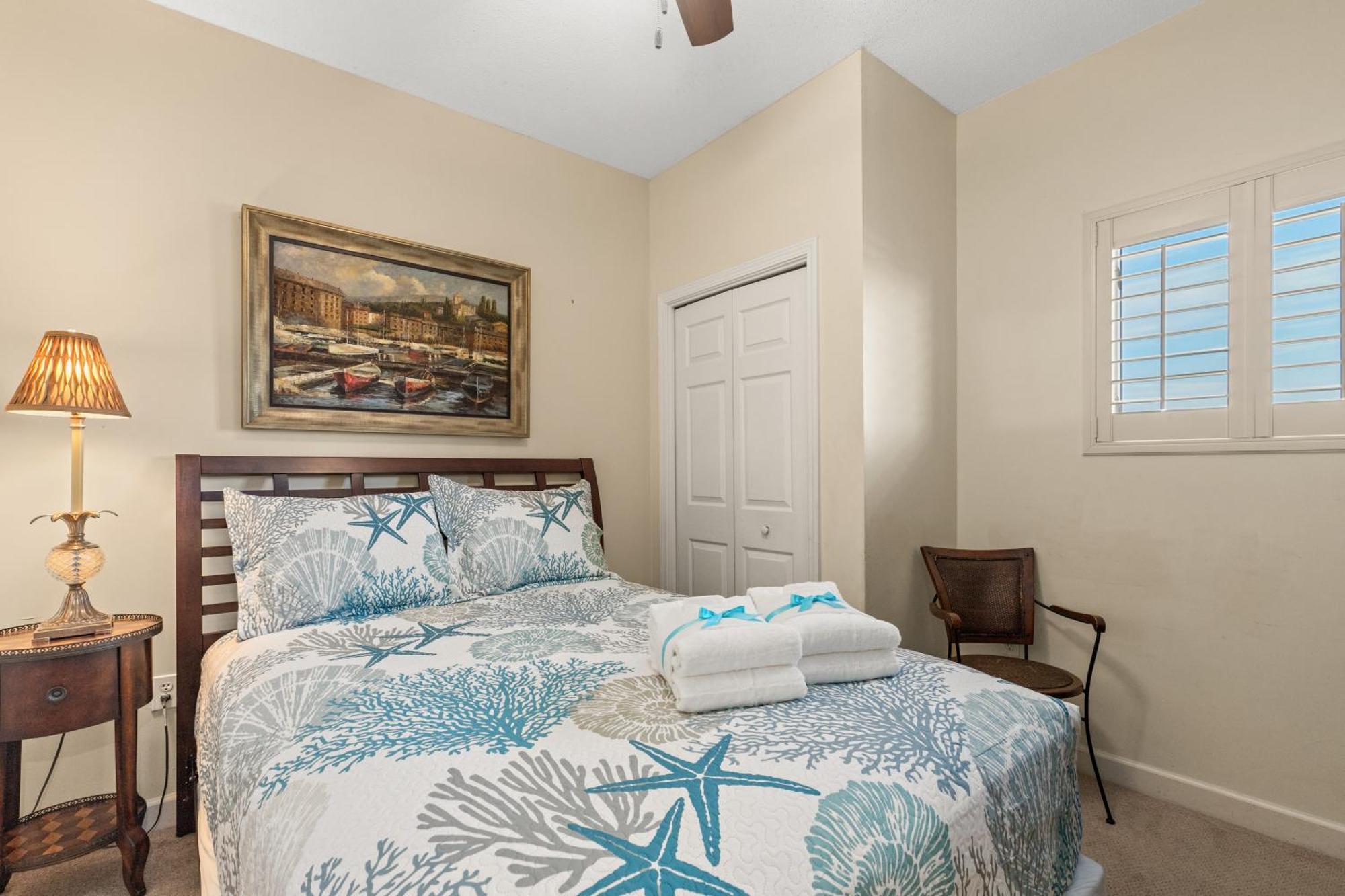 Beachfront Bliss Awaits: 2-bed, 2-bath At Sterling Reef - Sleeps 6! Panama City Beach