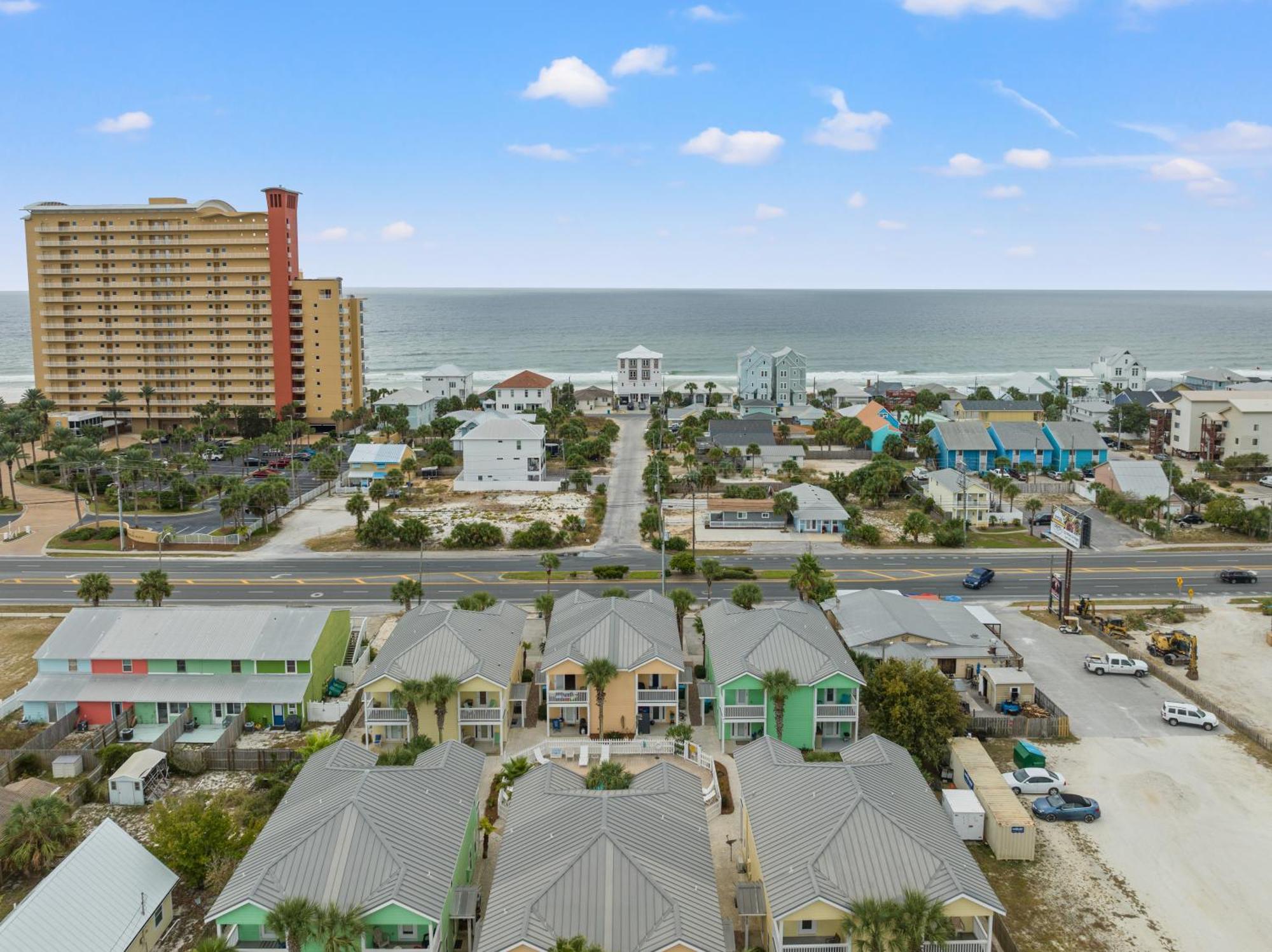 Sago By The Sea: 2-bed, 25-bath Retreat Steps From The Beach, Sleeps 7!