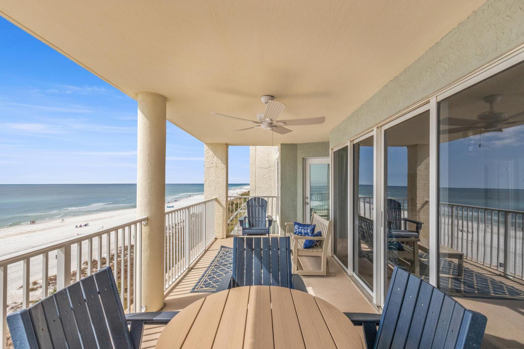 Long 2-501 | Kc & The Sunshine State Holiday home *