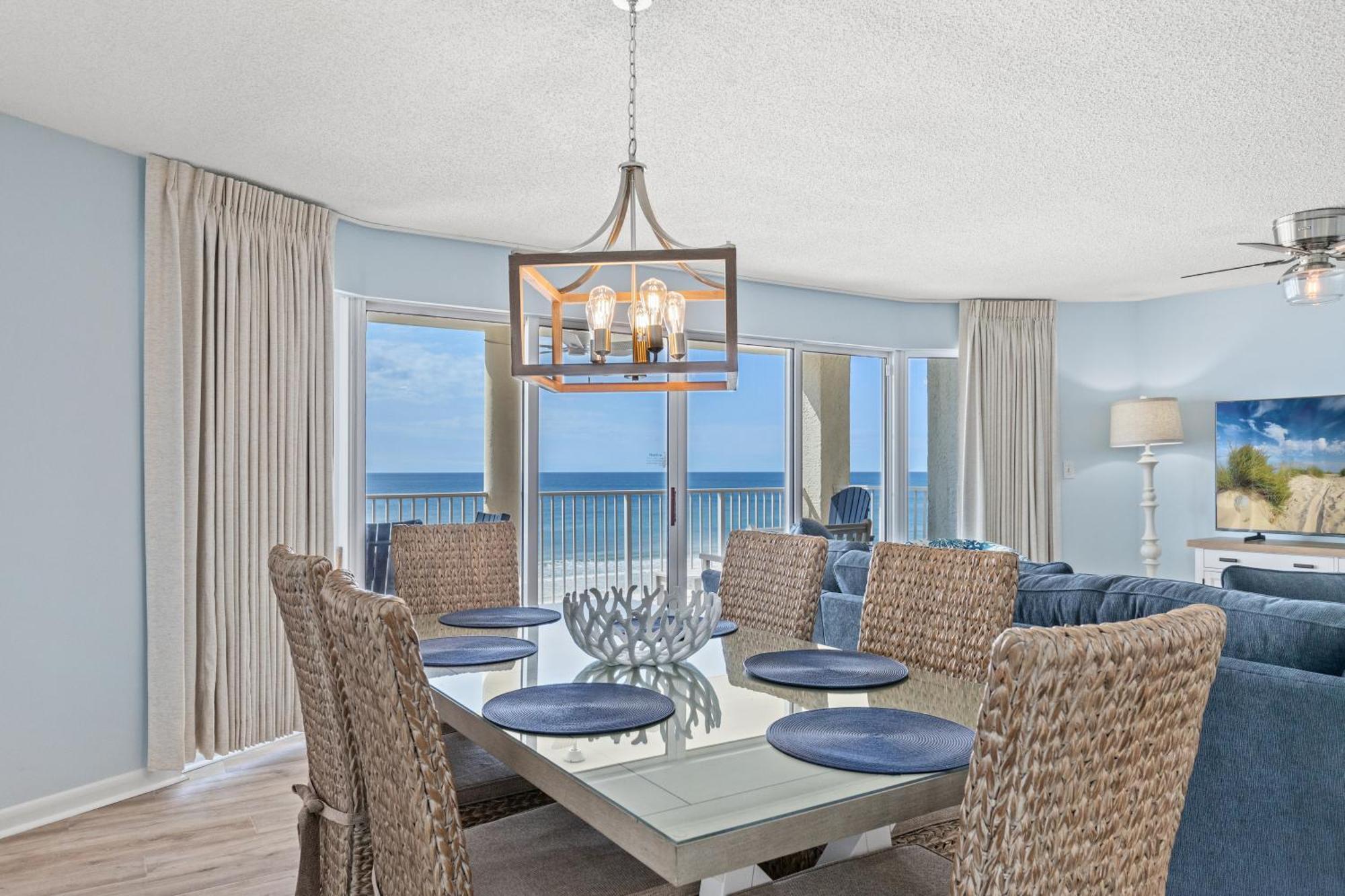 Long 2-501 | Kc & The Sunshine State Holiday home *