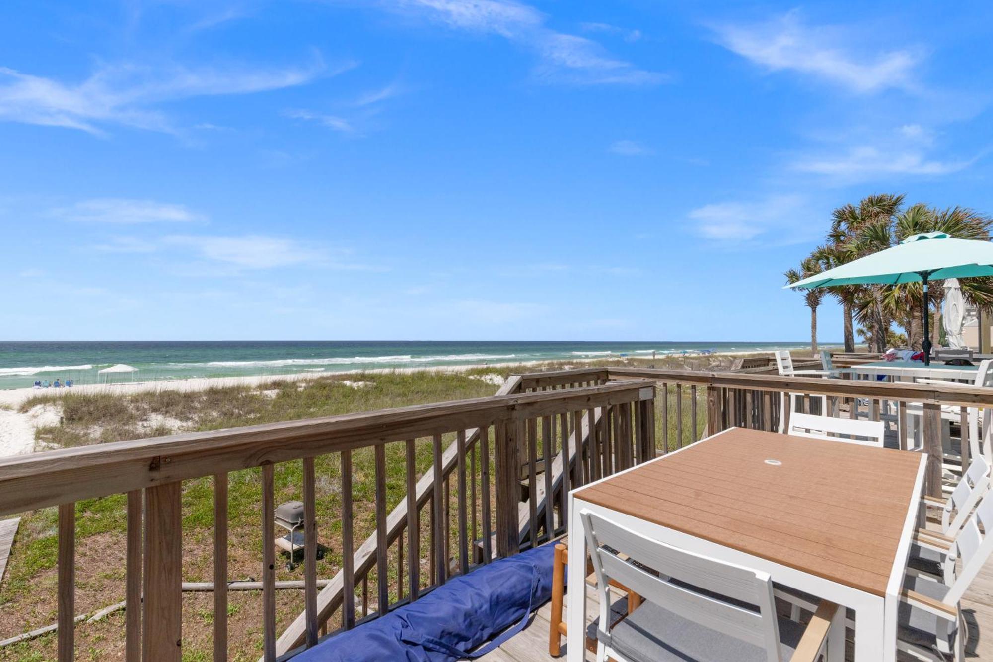 Holiday home Wowza! Have To Opulent Gulf Front Home! 5 Star Accommodation!