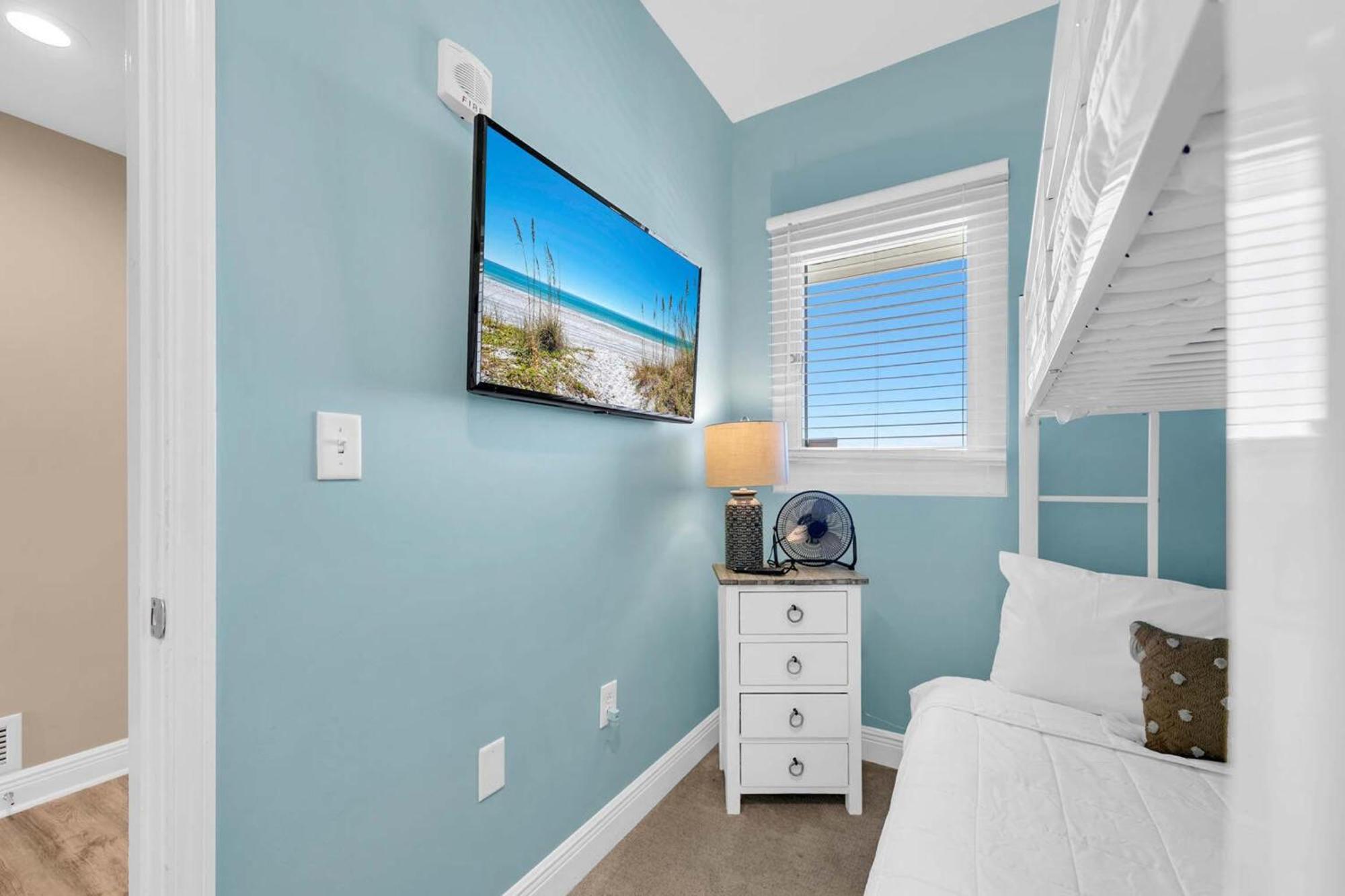 Holiday home Sterling Breeze 904 *