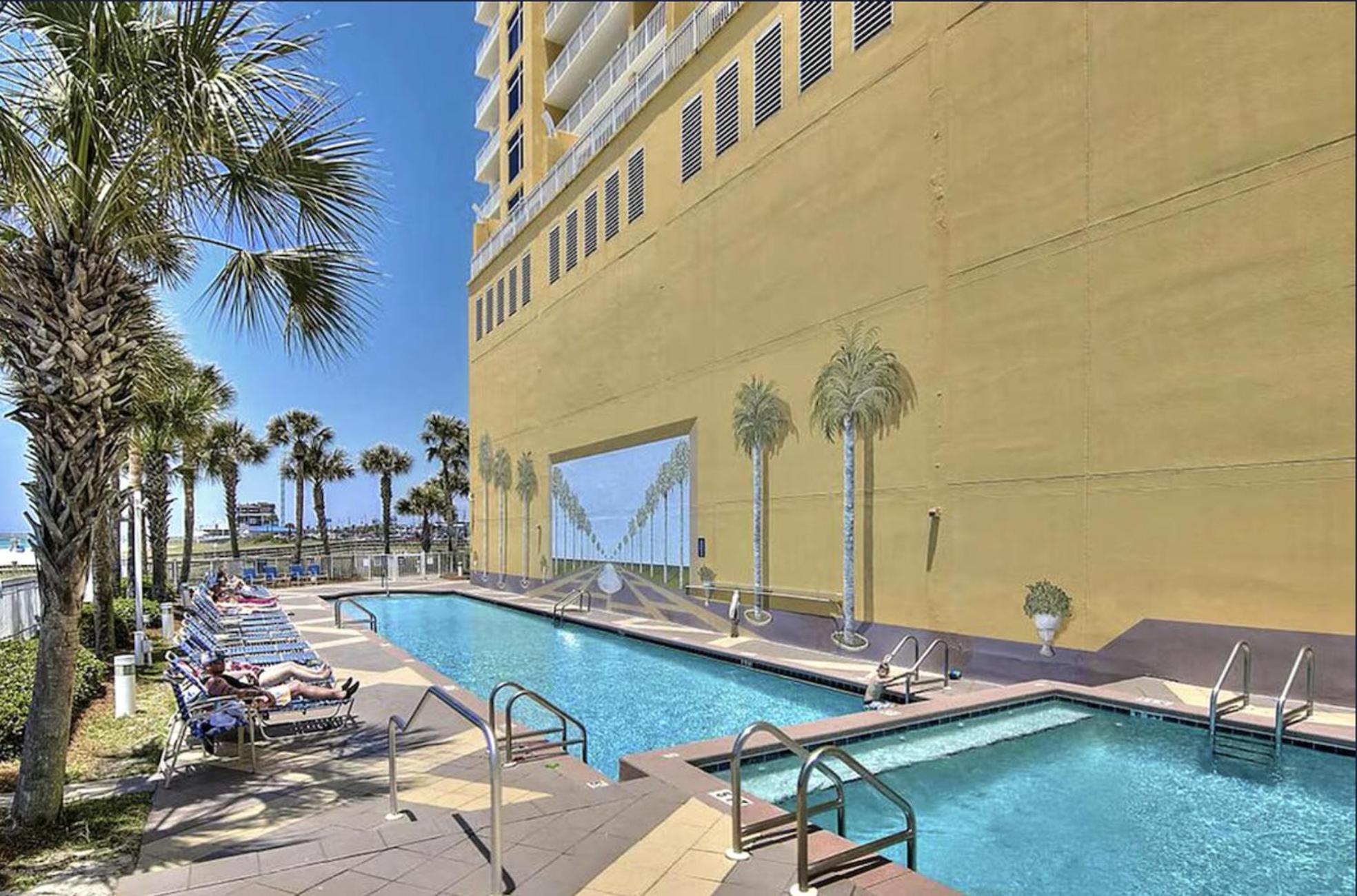 Holiday home Beachfront Bliss Awaits: 2-bed, 2-bath At Sterling Reef - Sleeps 6! *
