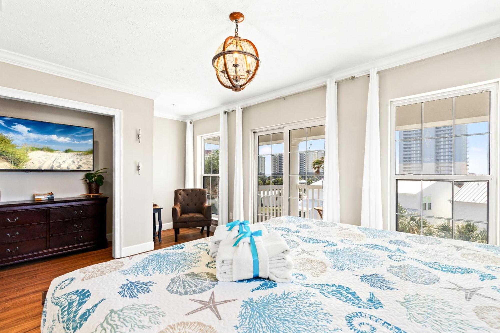 Holiday home Sailors Cove: 5-bedroom, 45 Baths, Sleeps 12! Steps Away From The Beach!