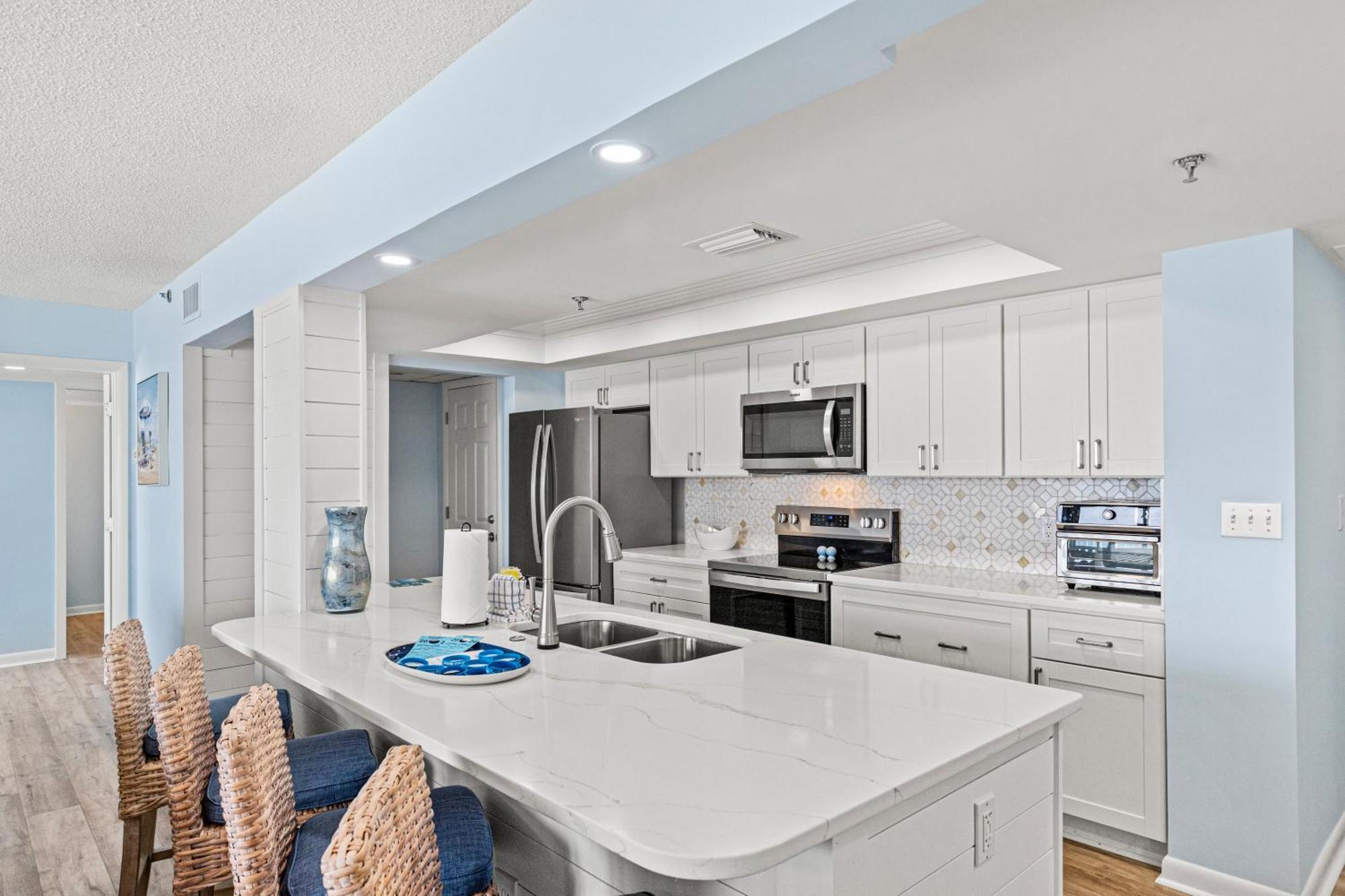 Long 2-501 | Kc & The Sunshine State Holiday home *
