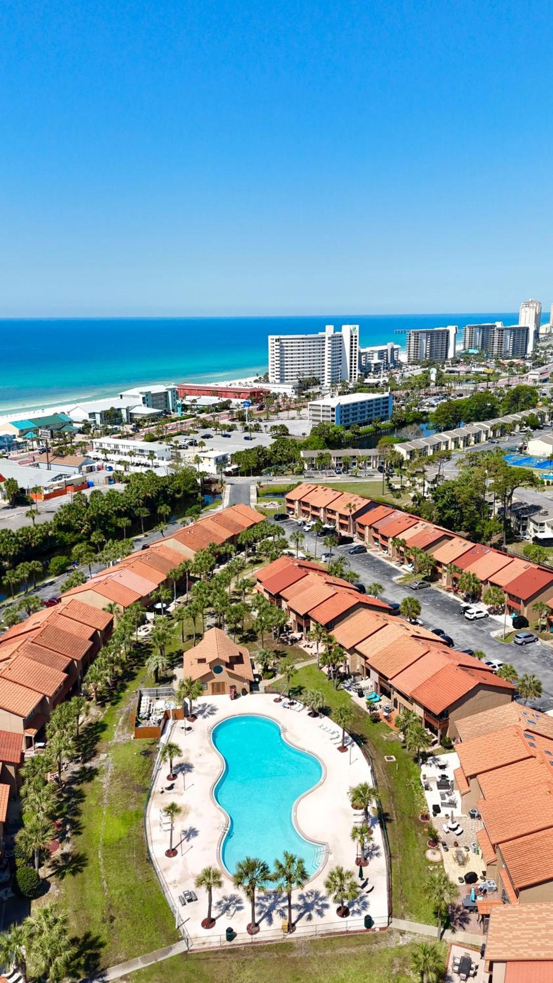 2 Bd 2 And Half Ba Two Story Haven Pet Friendly With Golf Cart Panama City Beach