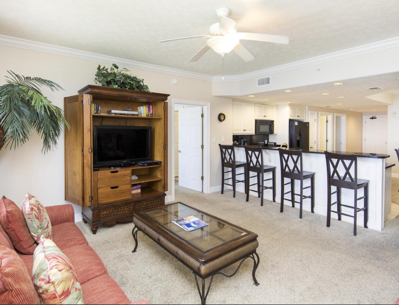 Treasure Island Unit 2011: Sunset Sands, 2 Bed/2 Bath Retreat - Sleeps 8! Holiday home