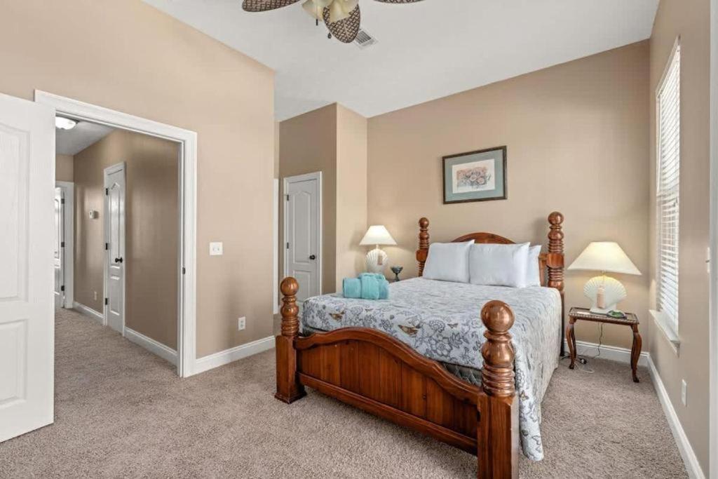 Holiday home A Wave From It By Emerald Coast Retreats *