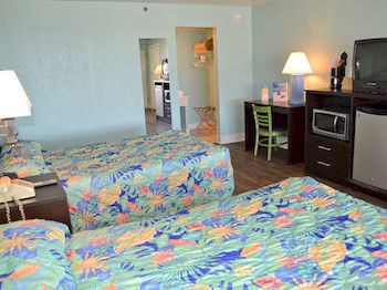 Boardwalk Apartment *