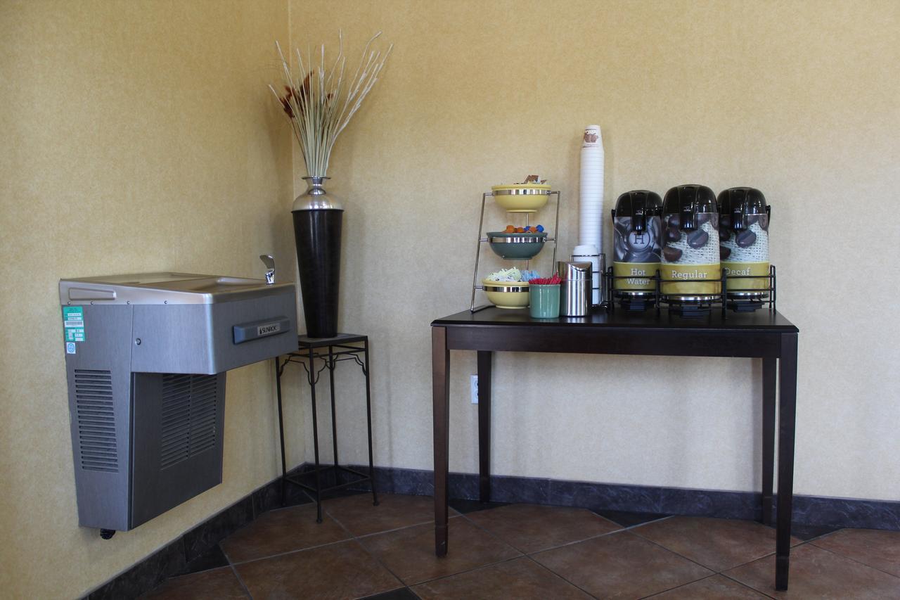 Quality Inn & Suites Near Panama City Beach Hotel 2*