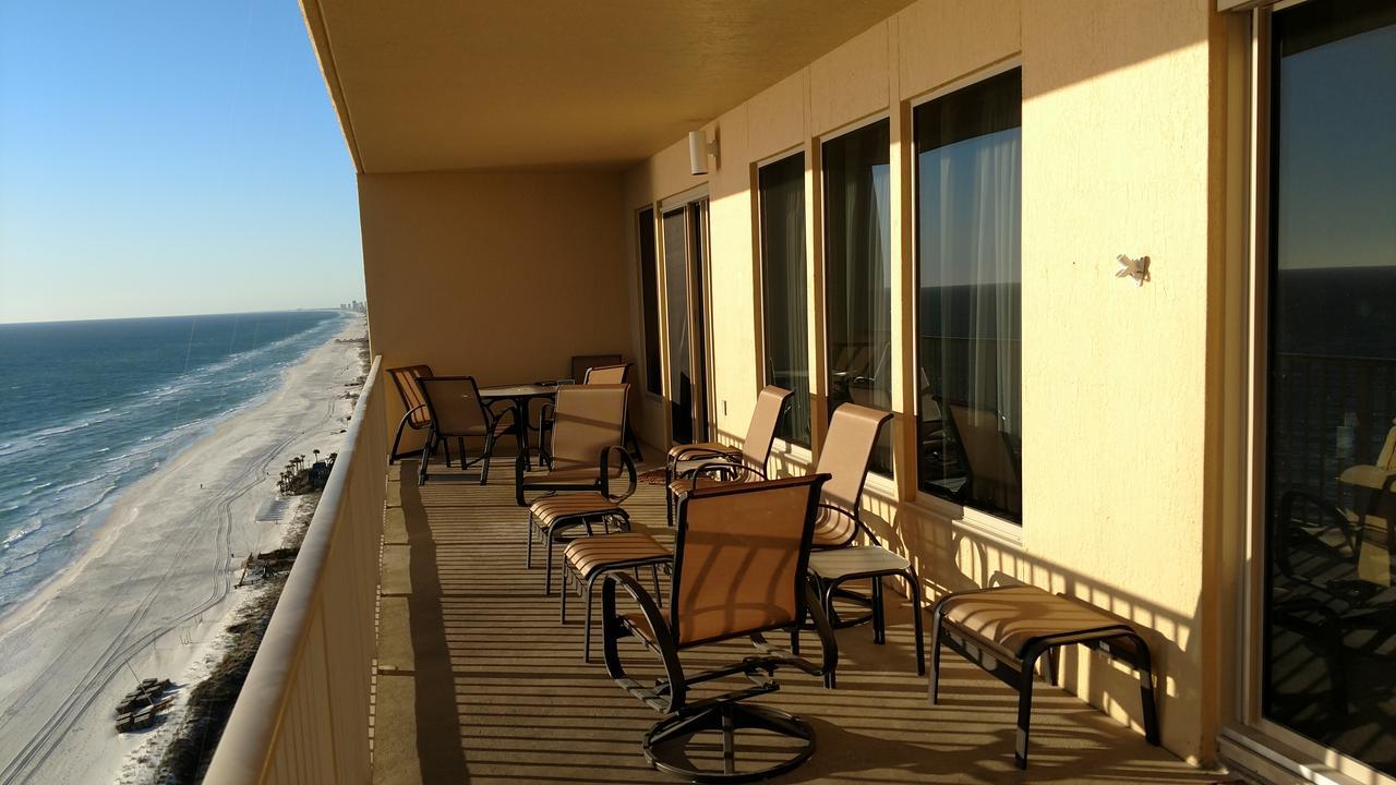 Tropical High-rise With Beachside Pool Access And Free Poolside Wifi - Unit 2004 Apartment