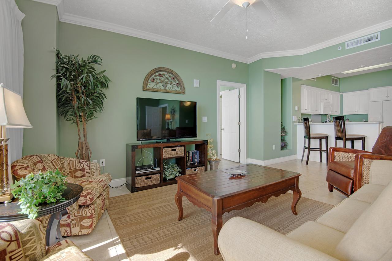 Tropical High-rise With Beachside Pool Access And Free Poolside Wifi - Unit 2004 Apartment *