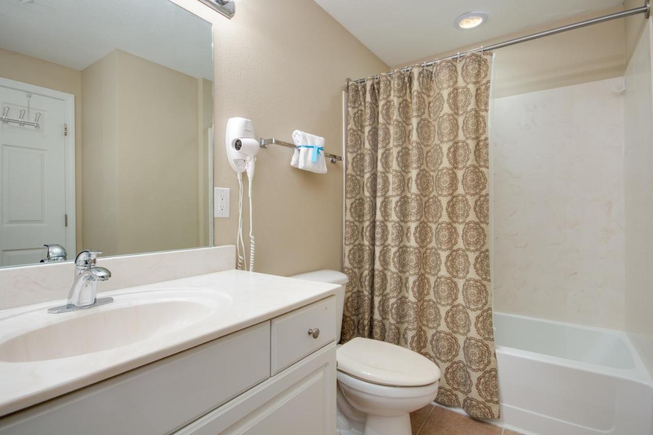 Tidewater Beach 1117 Three Bedroom *