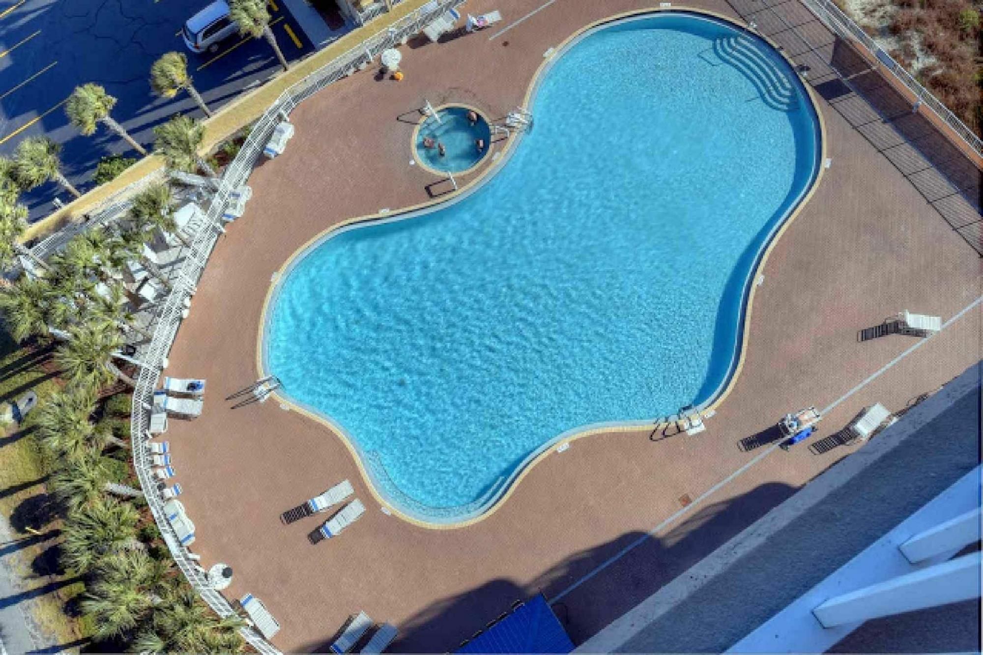 1318 Tidewater *