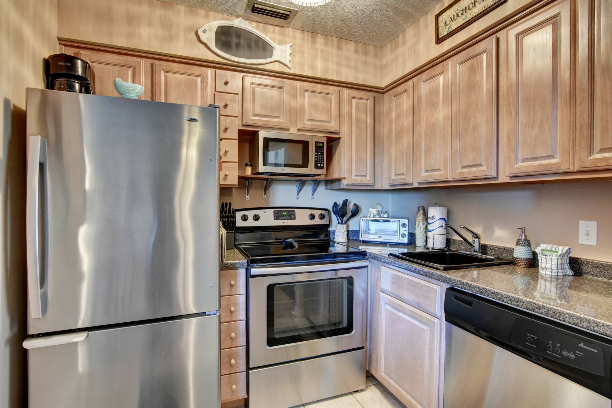 Sandcastle 24 Spacious Unit With Full Living By Redawning Hotel