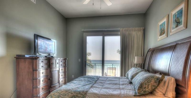 Sterling Breeze By Blue Sun Hotel 3*