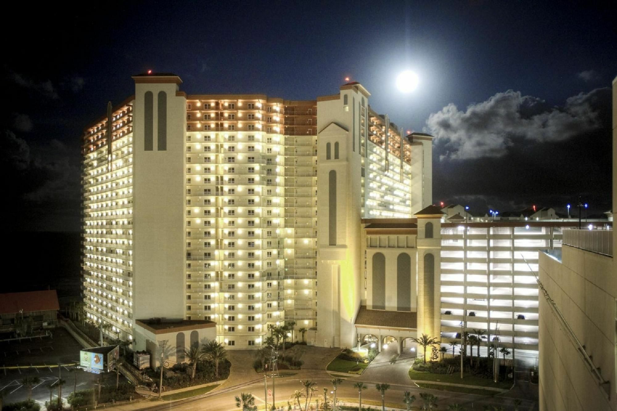 1512 Shores Of Panama Hotel 3*
