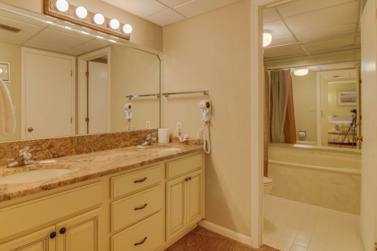 Edgewater Beach #t1-307 Holiday home