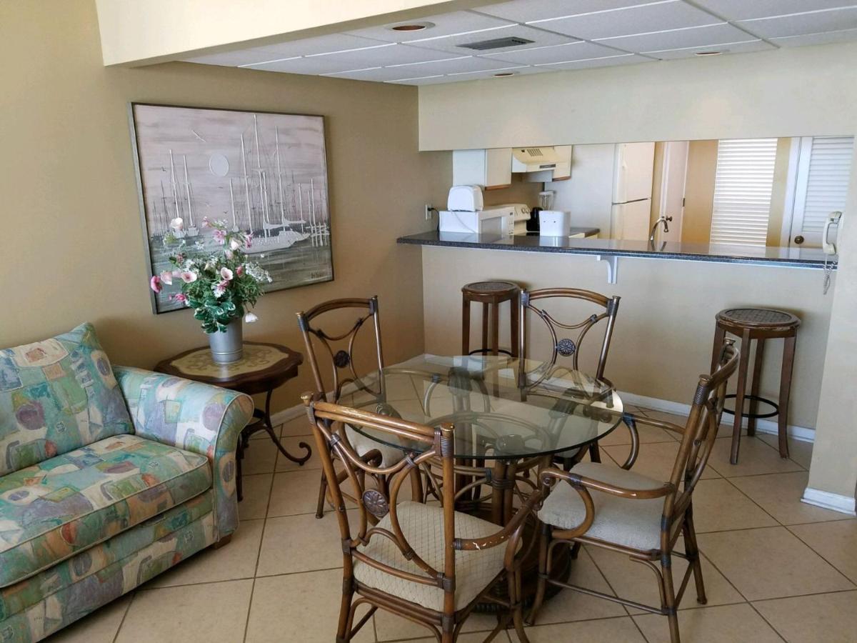 Edgewater 1004 By Forehand Holiday home