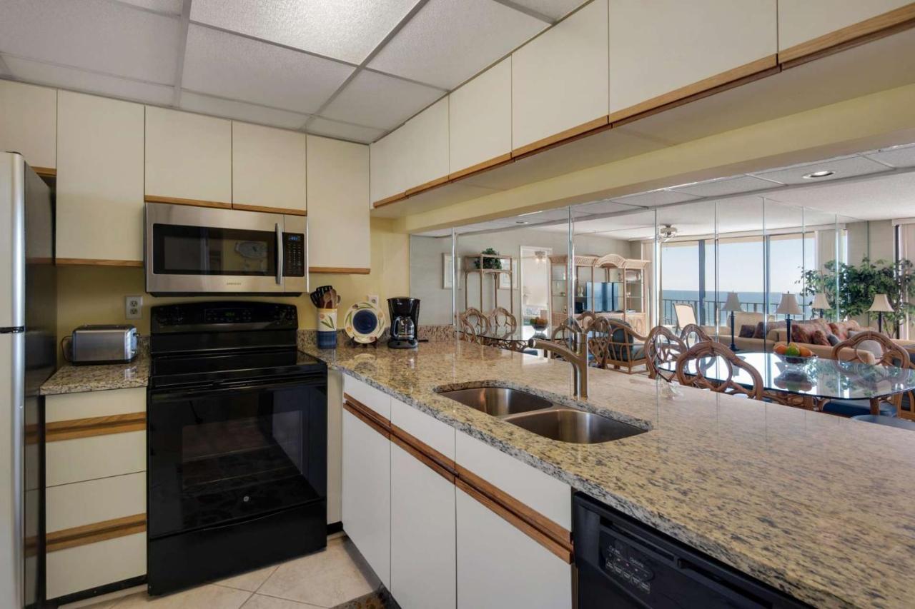 811 Edgewater Tower 3 Holiday home *