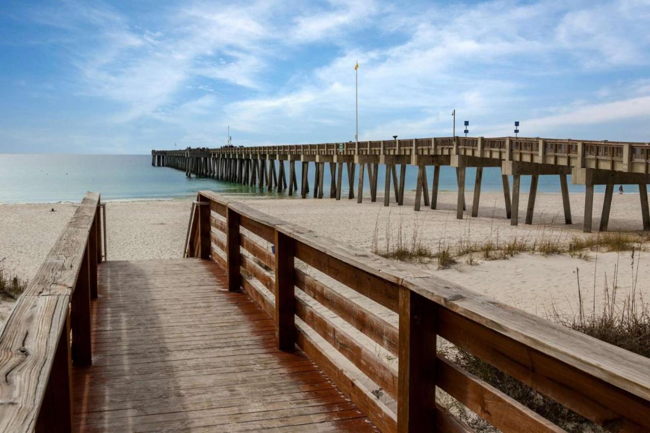811 Edgewater Tower 3 Holiday home Panama City Beach