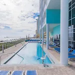 Hampton Inn & Suites Panama City Beach-Beachfront