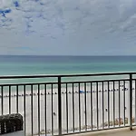 Emerald Beach 830