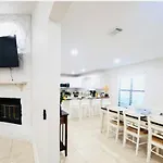 Stunning 4Bd Jacuzzi - 4 Min To Beach Panama City