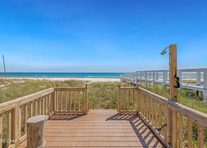 Dolphins Point - West End - Sleeps 12!