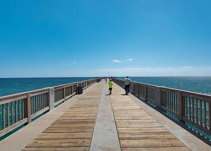 Beautiful Long Beach Condo Unit 1-1206! Two Gulf Masters!