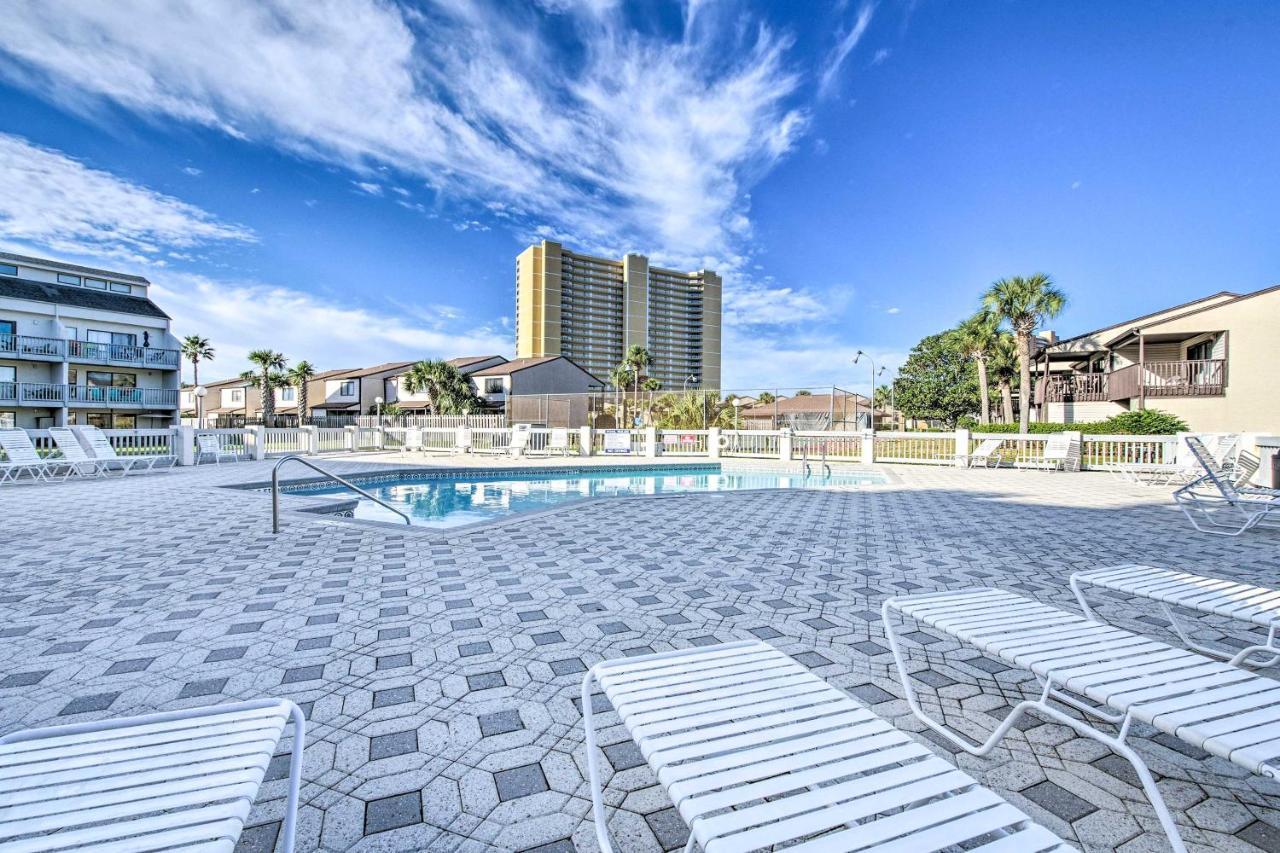Pcb With Pool Access, Steps To Beach! Apartment *