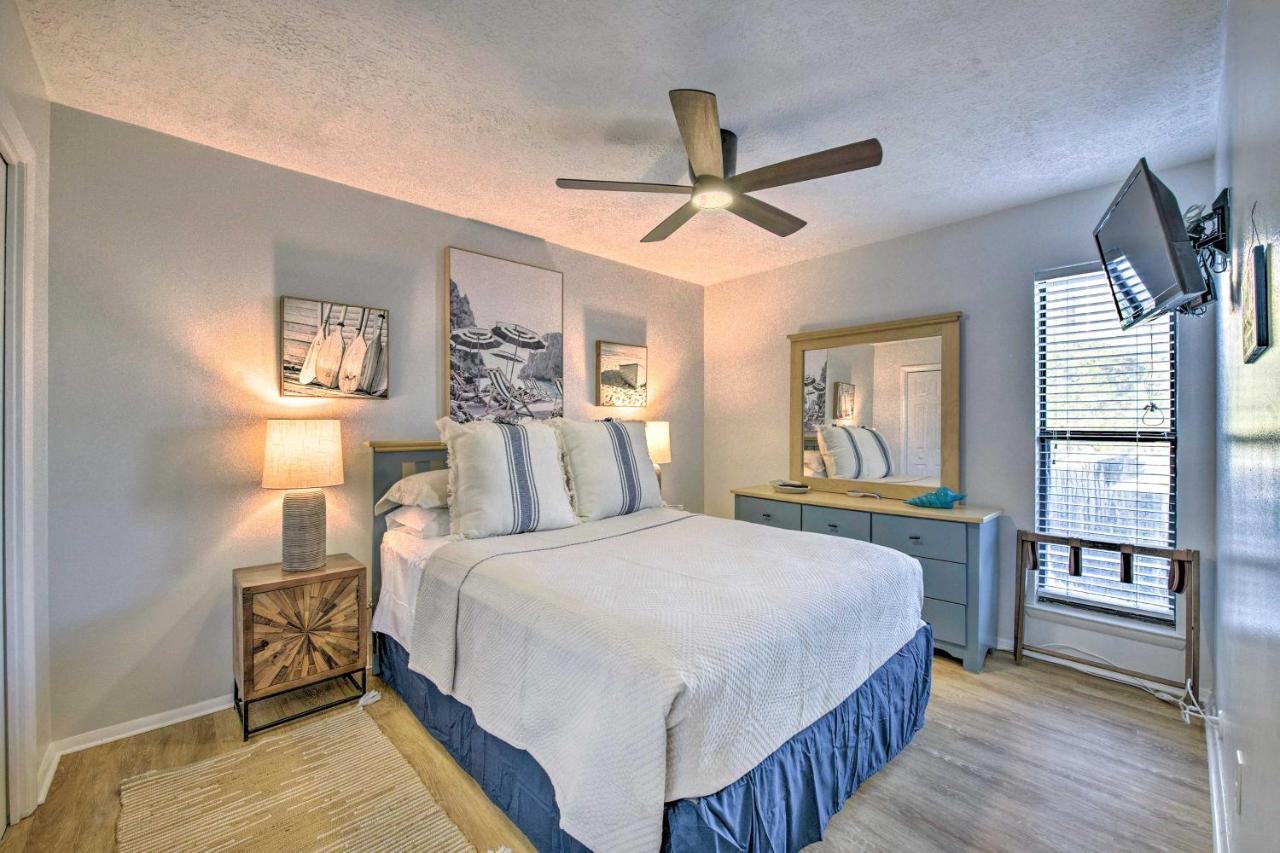 Pcb With Pool Access, Steps To Beach! *
